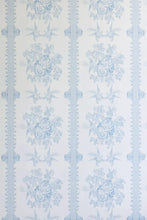 Load image into Gallery viewer, Asiatic Pheasant - China Blue Wallcovering