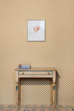 Load image into Gallery viewer, Daisy Scallops - Sand & Ink Wallcovering