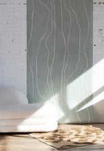 Load image into Gallery viewer, Sinuous Line Celadon Green