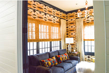 Load image into Gallery viewer, 125-4 Ivory Cobalt Wallcovering