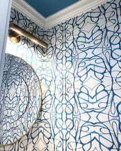 Load image into Gallery viewer, 51514 Peacock Wallcovering