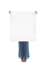 Load image into Gallery viewer, Pavlova - Diamonds and Pearls on Cream Wallcovering