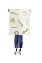 Load image into Gallery viewer, Maxi - Gold on Cream Wallcovering