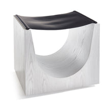 Load image into Gallery viewer, Los Stool
