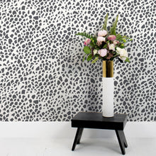 Load image into Gallery viewer, Monaco II Steel Wallcovering