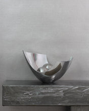 Load image into Gallery viewer, Shimmer Enya Wallcovering