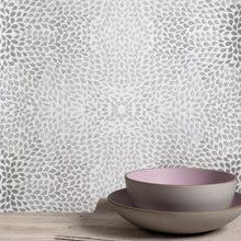 Load image into Gallery viewer, Alhambra (White) Wallpaper