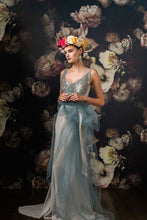 Load image into Gallery viewer, Dutch Love Dark Floral Wallcovering