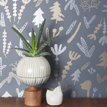 Load image into Gallery viewer, Cle Elum - Silver and Gold on Charcoal Wallcovering