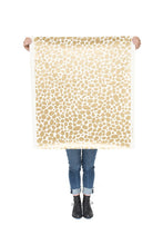 Load image into Gallery viewer, Hoya - Gold on Cream Wallcovering