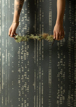 Load image into Gallery viewer, Traces Metallic (Mica) Wallpaper