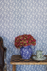 Calico - Navy Wallcovering