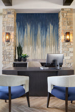 Load image into Gallery viewer, Cascada Caballo Wallcovering