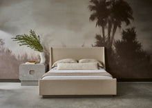 Load image into Gallery viewer, Lily | Showroom Sample