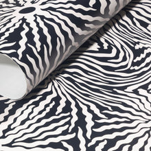 Load image into Gallery viewer, Ra Black and Cream