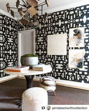 Load image into Gallery viewer, 82113 Black White Sisal Grasscloth Wallcovering