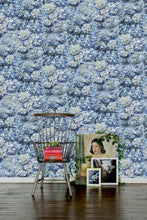 Load image into Gallery viewer, Mimi Vivid Floral Wallcovering