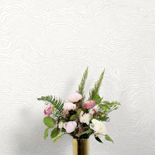 Load image into Gallery viewer, Nairobi Ivory Wallcovering