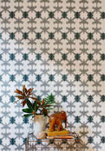 Load image into Gallery viewer, Pineapple Wallcovering