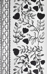 Daphne (Black) Wallpaper